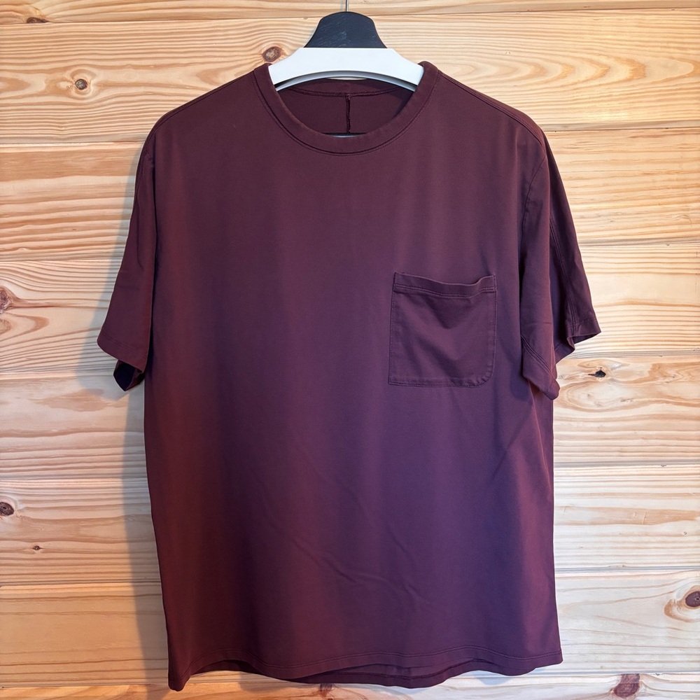 Men’s lululemon Fundamental Pocket T-Shirt in Cassie Red